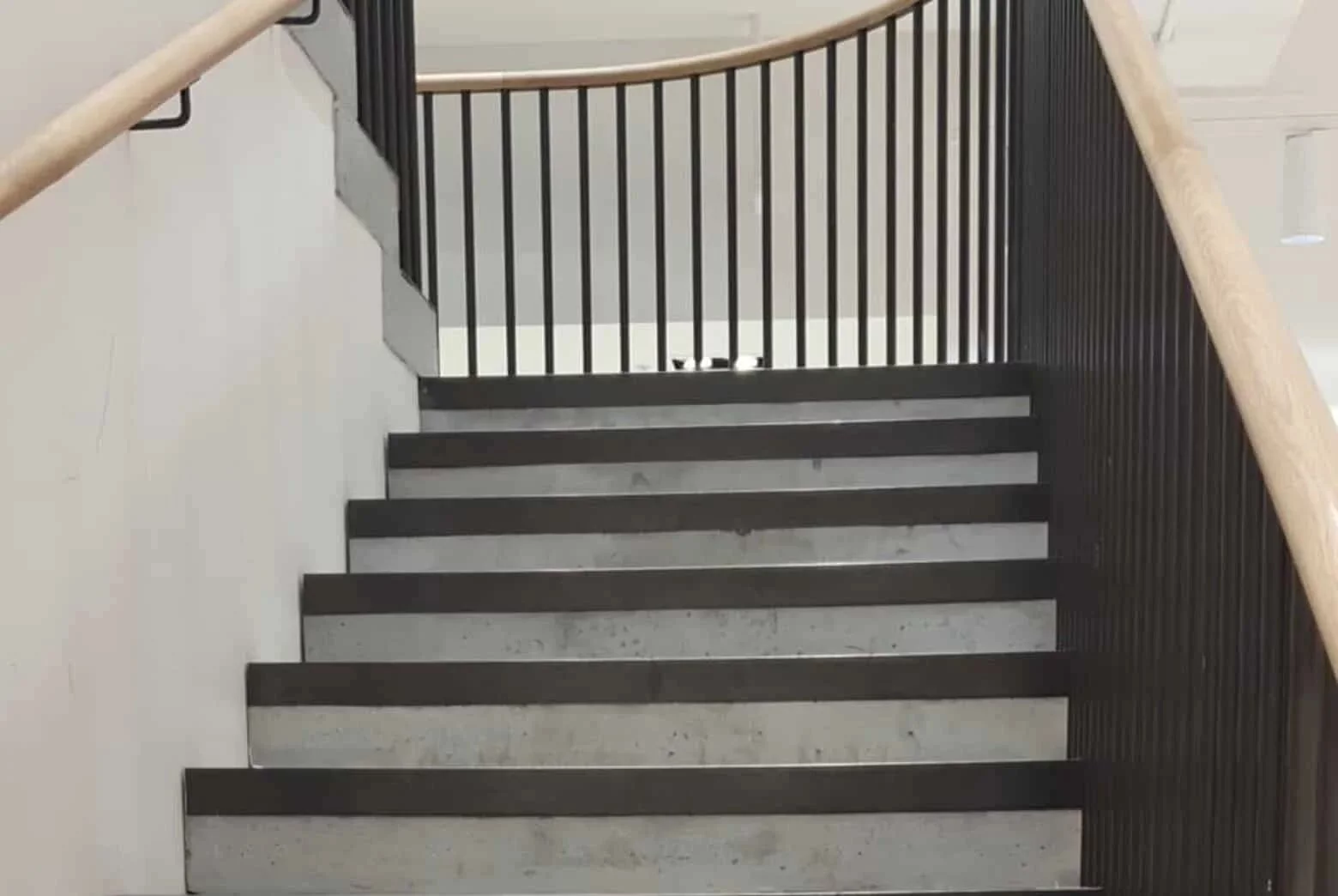 schody z betonu architektonicznego